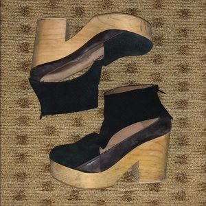 Free people clogs